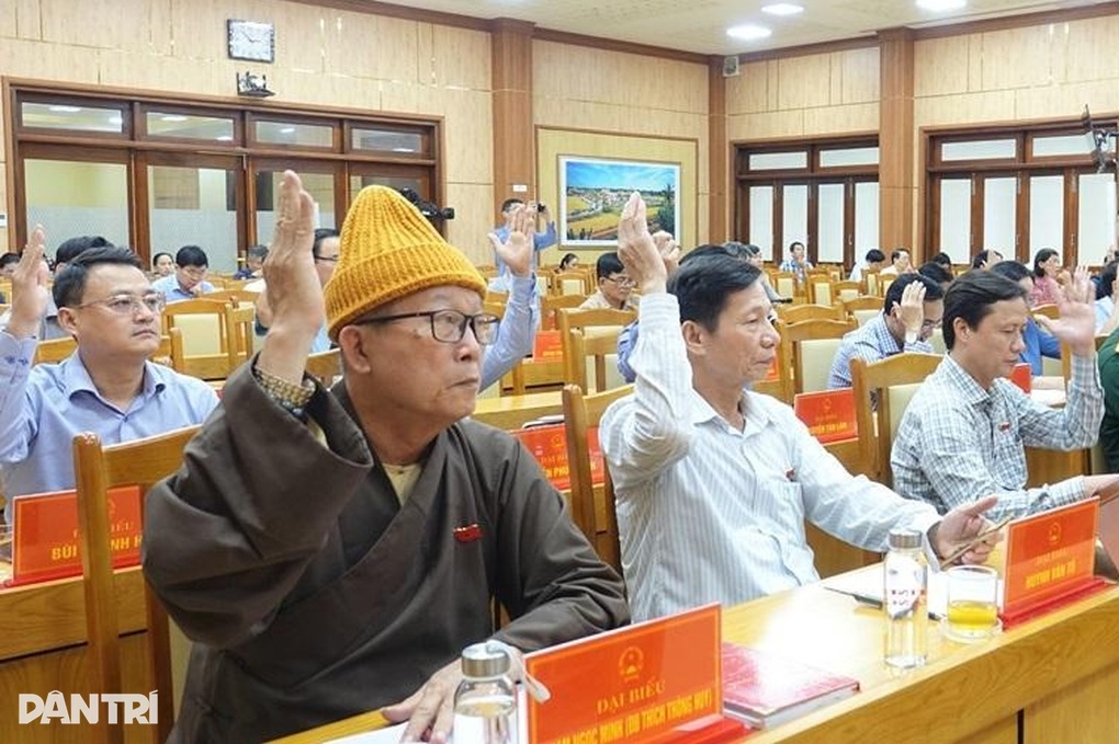 Ban hành chính sách hỗ trợ cán bộ lão thành cách mạng, tiền khởi nghĩa - 1 Ban hành chính sách hỗ trợ cán bộ lão thành cách mạng, tiền khởi nghĩa - 1