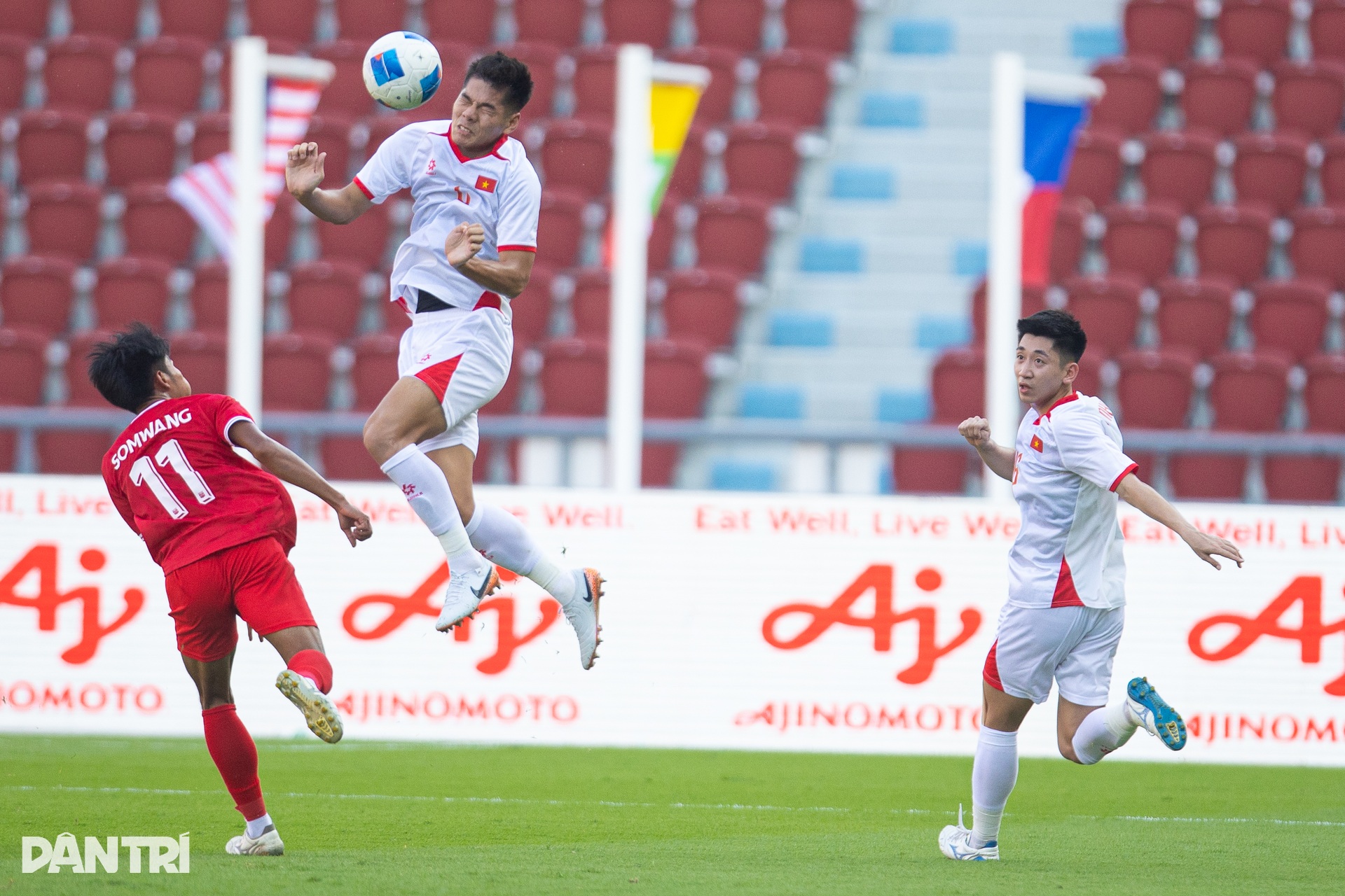 Ögonblicket då Dinh Bac strålade och hjälpte U22 Vietnam att slå U22 Laos - 2