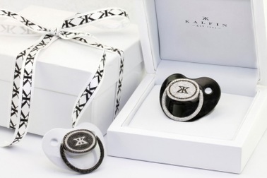 Phiên bản “sang chảnh” của những vật dụng hàng ngày có giá “trên trời”