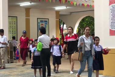 Không khí ngày toàn dân đưa trẻ đến trường tại Đà Nẵng