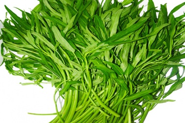 Rau muống ở Việt Nam rẻ bằng cốc trà đá, ra nước ngoài đại gia mới dám mua ăn