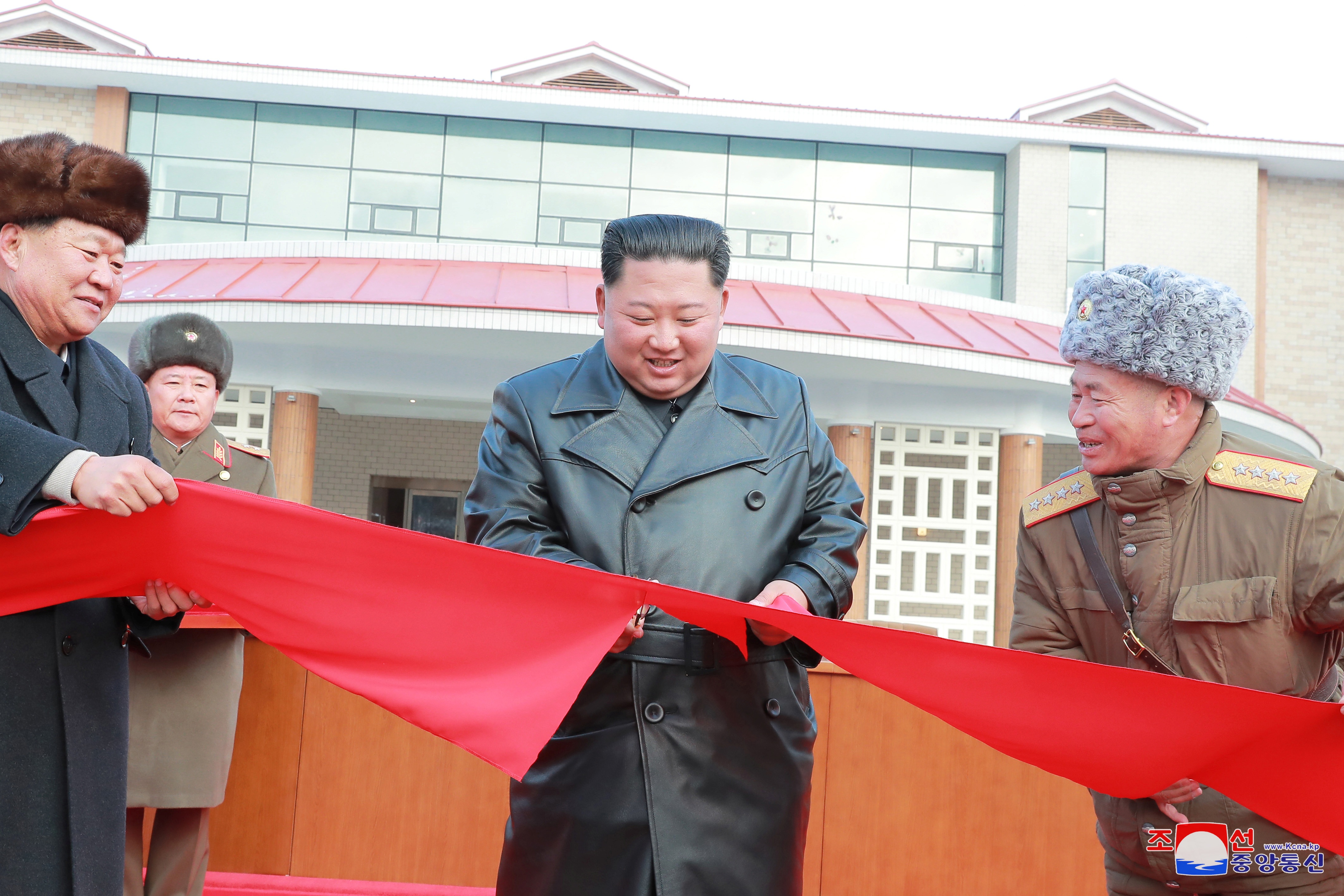 Năm “ngoại giao” khởi sắc của nhà lãnh đạo Kim Jong-un - 20 Năm “ngoại giao” khởi sắc của nhà lãnh đạo Kim Jong-un - 20