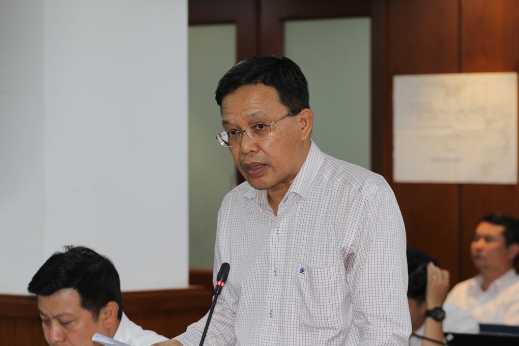 TPHCM sắp tháo dỡ vòng xoay bất hợp lý trên đường Phạm Văn Đồng - 1 TPHCM sắp tháo dỡ vòng xoay bất hợp lý trên đường Phạm Văn Đồng - 1