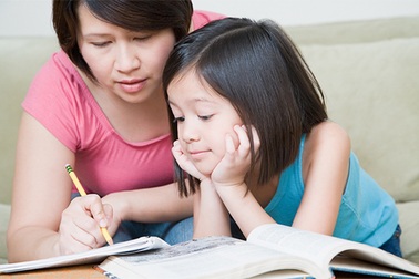 Mẹ Đỗ Nhật Nam “bắt bệnh” trường học: Nỗi ám ảnh mang tên “bài tập về nhà”