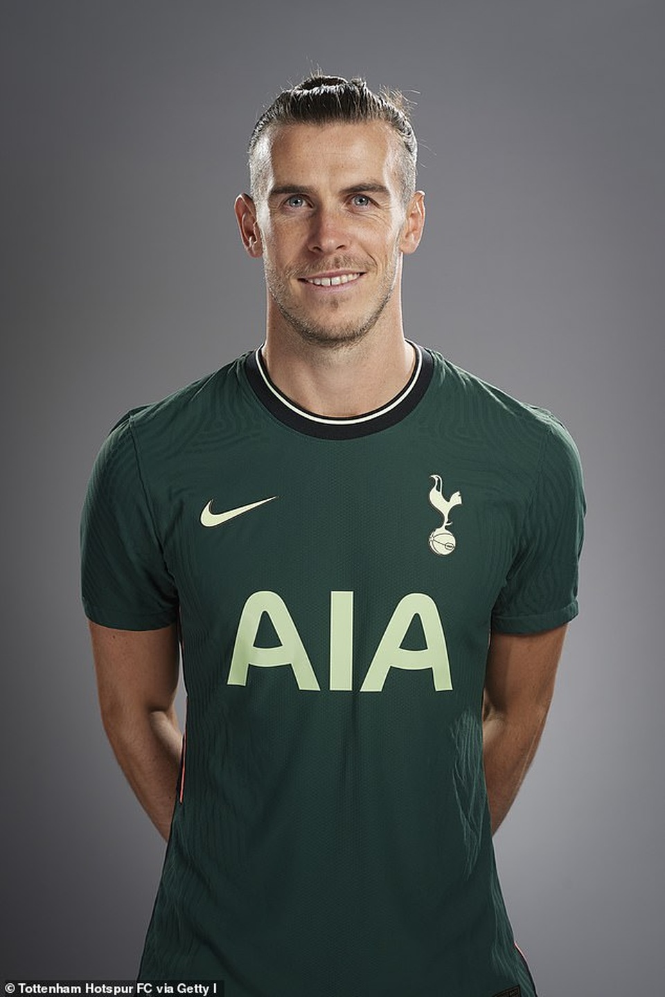 Gareth Bale chính thức trở lại Tottenham - 8 Gareth Bale chính thức trở lại Tottenham - 8