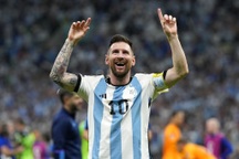 Đội hình xuất sắc nhất vòng tứ kết World Cup 2022: Messi sáng rực rỡ