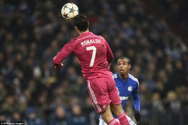 Những khoảnh khắc C.Ronaldo giúp Real “nhấn chìm” Schalke