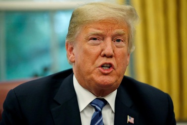 Tổng thống Trump đổ lỗi cho Syria vụ bắn rơi máy bay Nga