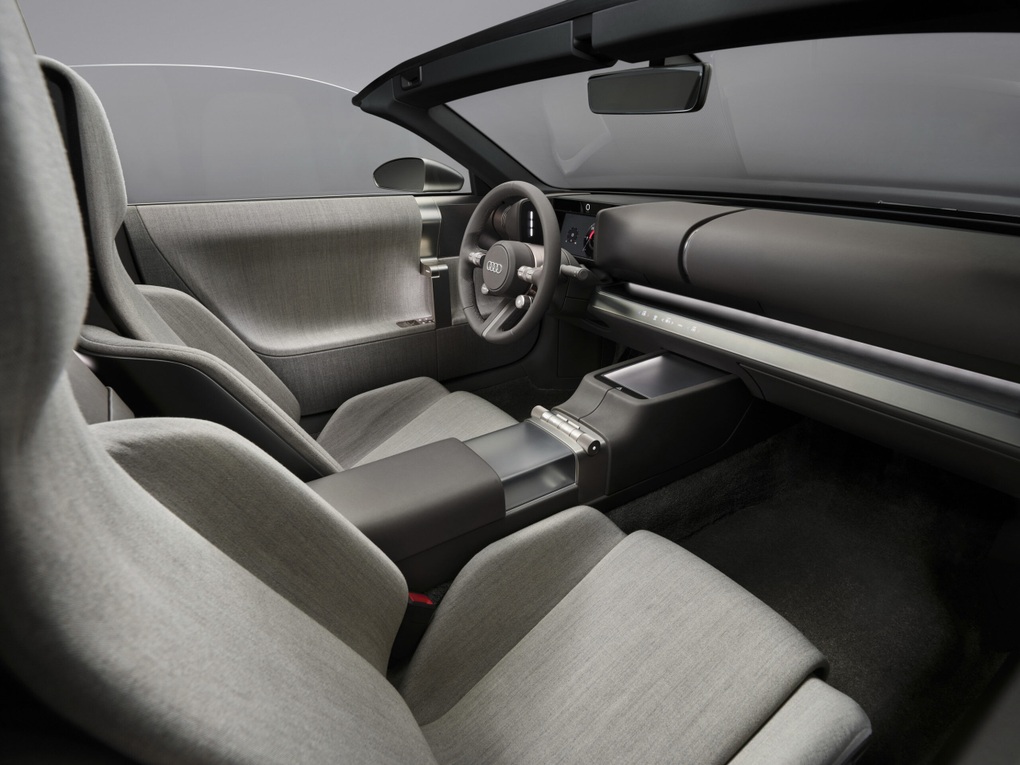 Audi giới thiệu ngôn ngữ thiết kế mới với chiếc Concept C - 3 Audi giới thiệu ngôn ngữ thiết kế mới với chiếc Concept C - 3