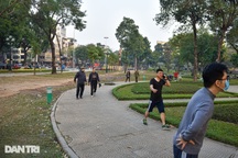 Công viên Thống Nhất sau một tháng dỡ rào: Người dân cảm nhận thế nào?