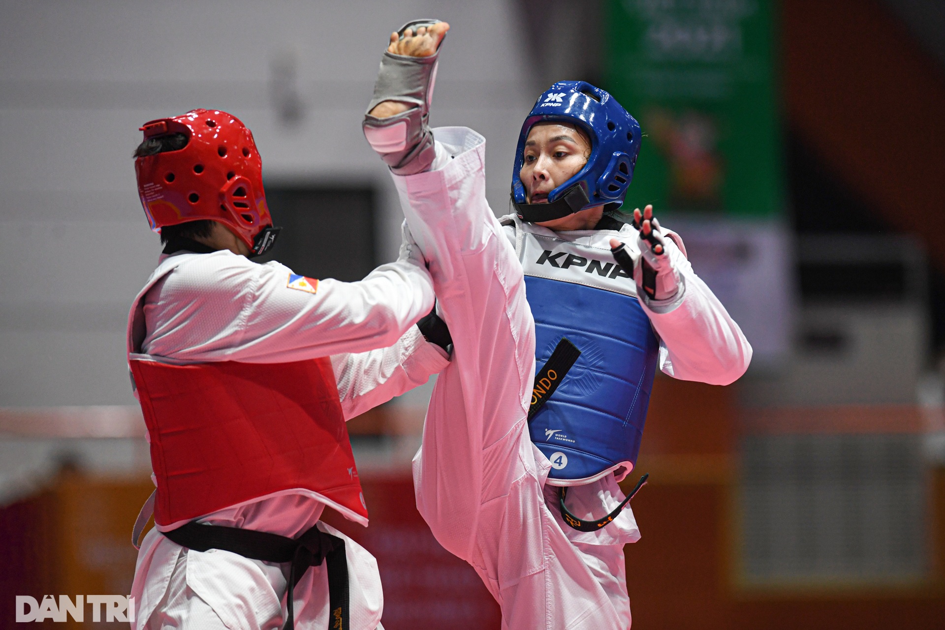 Bông hồng nở muộn của Taekwondo Việt Nam và thành quả HCV tại SEA Games - 16 Bông hồng nở muộn của Taekwondo Việt Nam và thành quả HCV tại SEA Games - 16