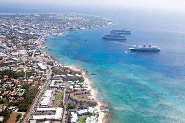 Các đế chế ngân hàng nói gì về việc né thuế tại thiên đường thuế?