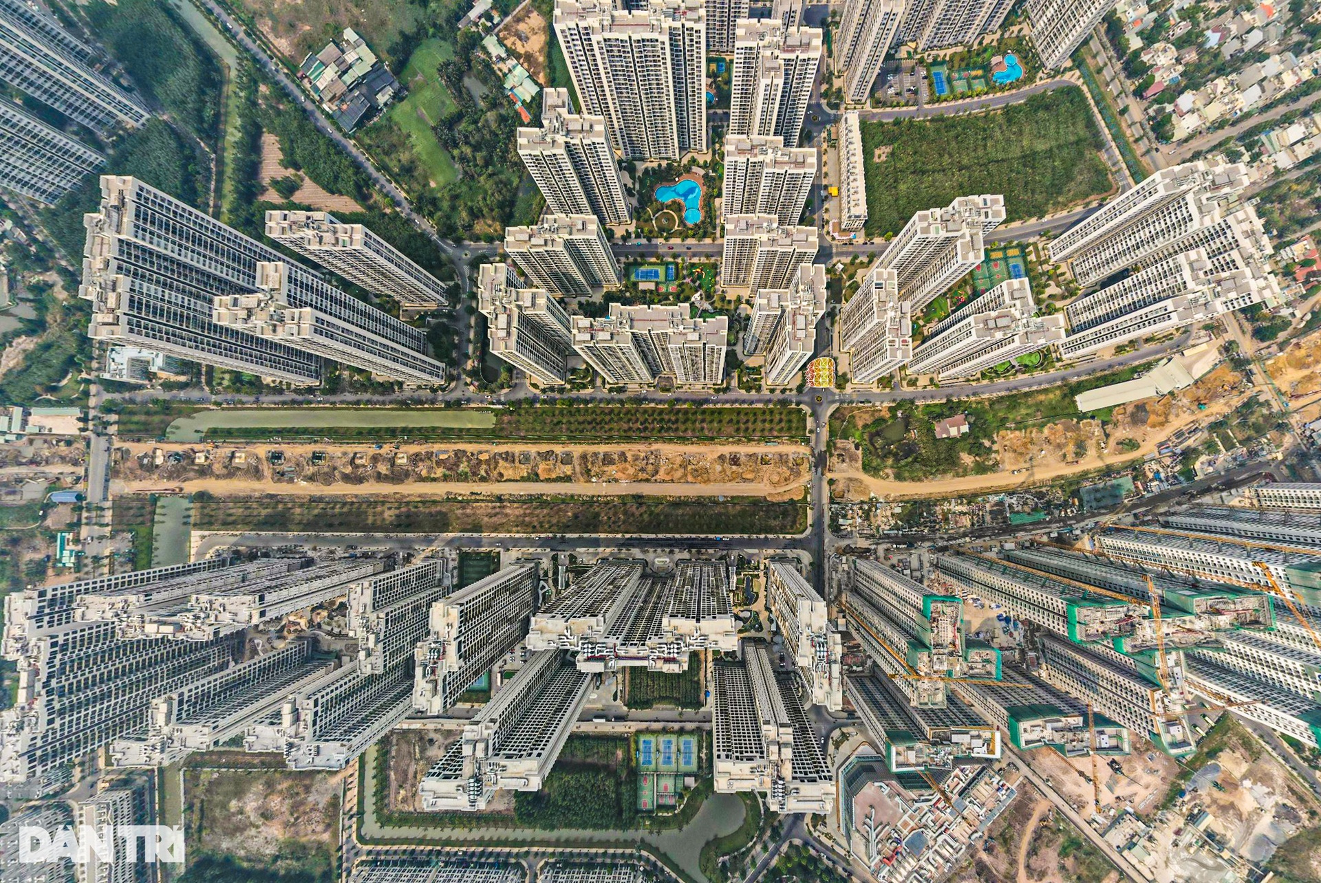 Thủ tướng Phạm Minh Chính khảo sát đại công trường Vành đai 3 dịp Tết - 5 Thủ tướng Phạm Minh Chính khảo sát đại công trường Vành đai 3 dịp Tết - 5