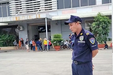 Công nhân đi đòi lương được ứng trước 2 triệu đồng