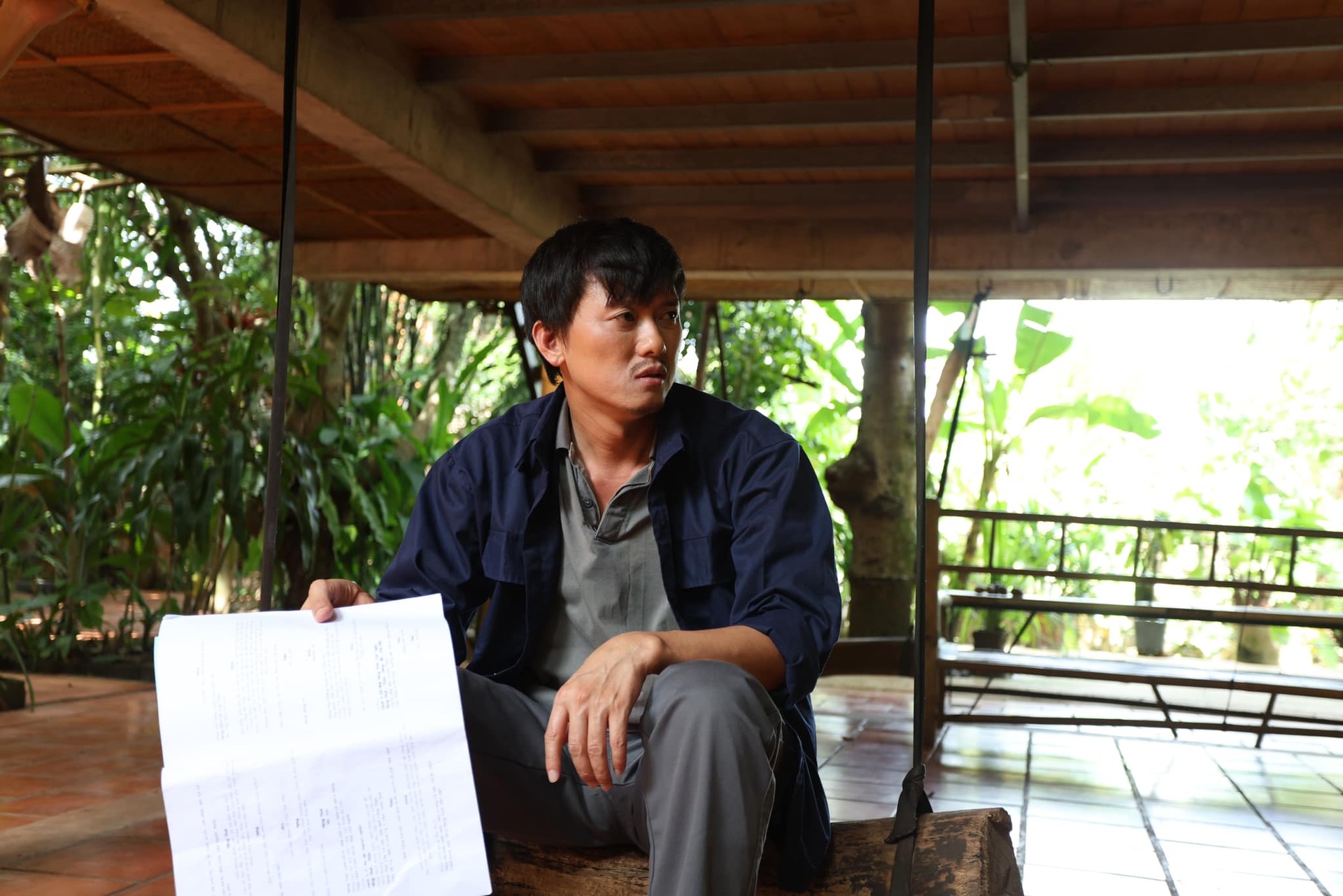 Quách Ngọc Tuyên tuổi 41: Xây nhà lớn cho cha mẹ, vợ kém 16 tuổi ủng hộ - 13