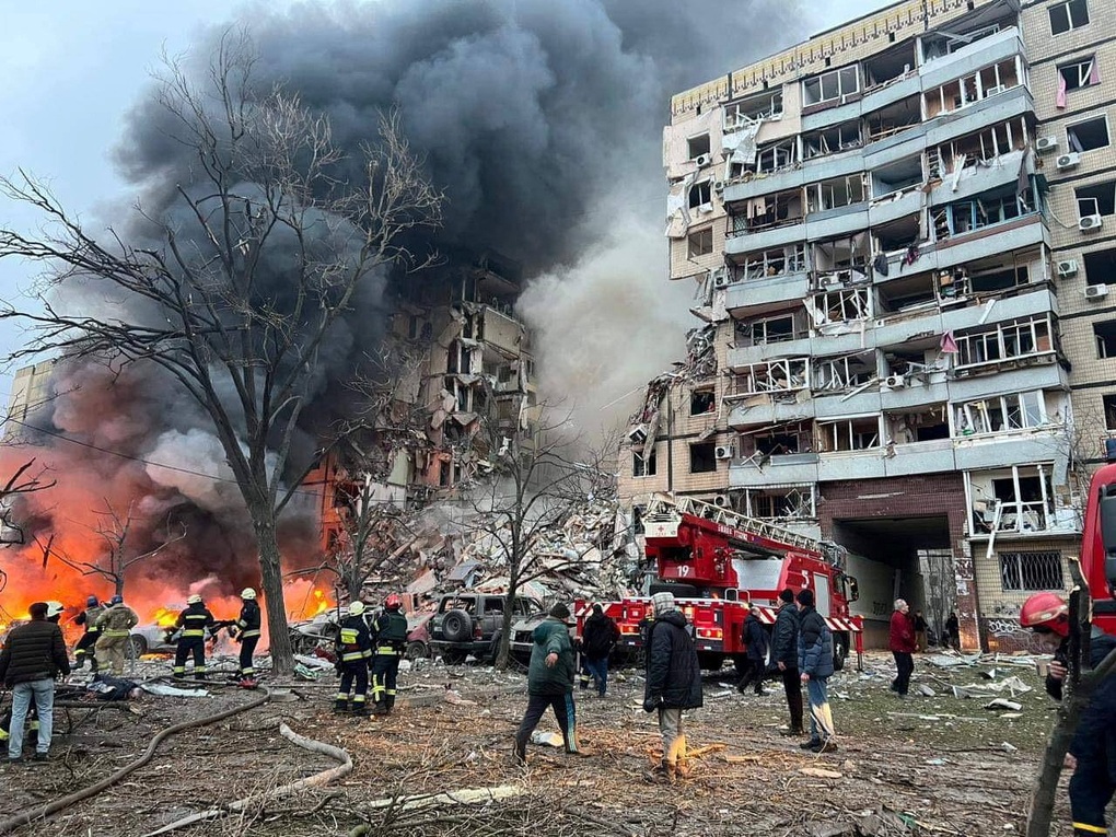 Ukraine cáo buộc Nga tấn công bằng tên lửa sát thủ tàu sân bay - 2 Ukraine cáo buộc Nga tấn công bằng tên lửa sát thủ tàu sân bay - 2