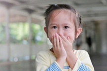 Có nên lo lắng khi con gái 6 tuổi luôn nói dối?