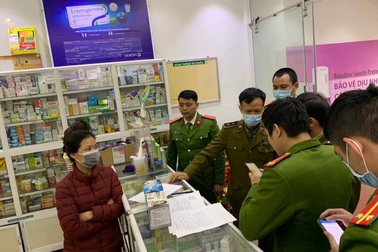 Công an Hà Nội công khai thêm 25 cửa hàng "chặt chém" người mua khẩu trang