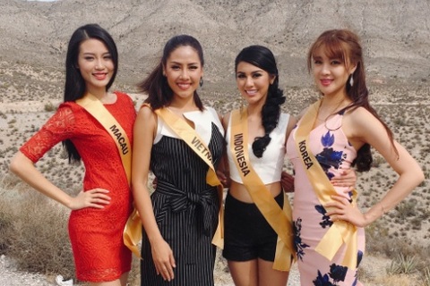 Nguyễn Thị Loan nổi bật bên thí sinh các nước tại Hoa Hậu Hòa Bình Quốc tế