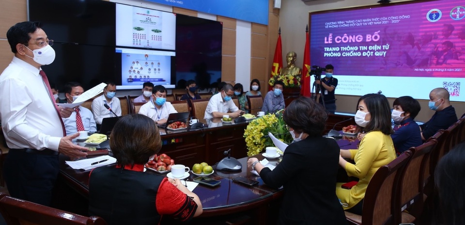 Ra mắt kênh thông tin điện tử về Đột quỵ giúp nâng cao nhận thức của cộng đồng - 2 Ra mắt kênh thông tin điện tử về Đột quỵ giúp nâng cao nhận thức của cộng đồng - 2