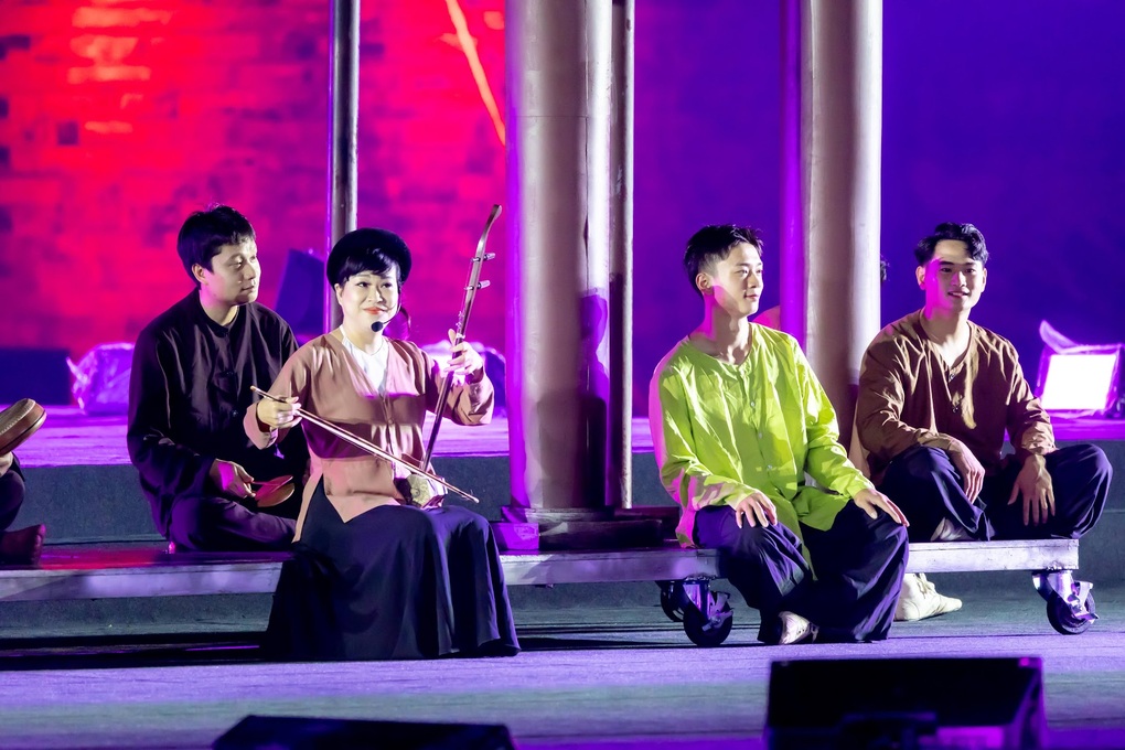 Gần 1.000 diễn viên tham gia khai mạc Festival Thăng Long - Hà Nội - 2 Gần 1.000 diễn viên tham gia khai mạc Festival Thăng Long - Hà Nội - 2