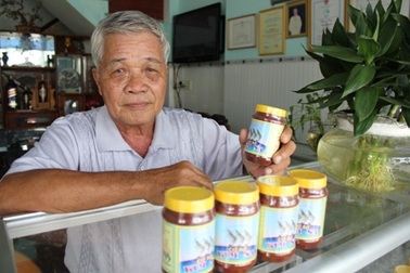 Về Tiền Giang thưởng thức đặc sản mắm tôm chà tiến Vua