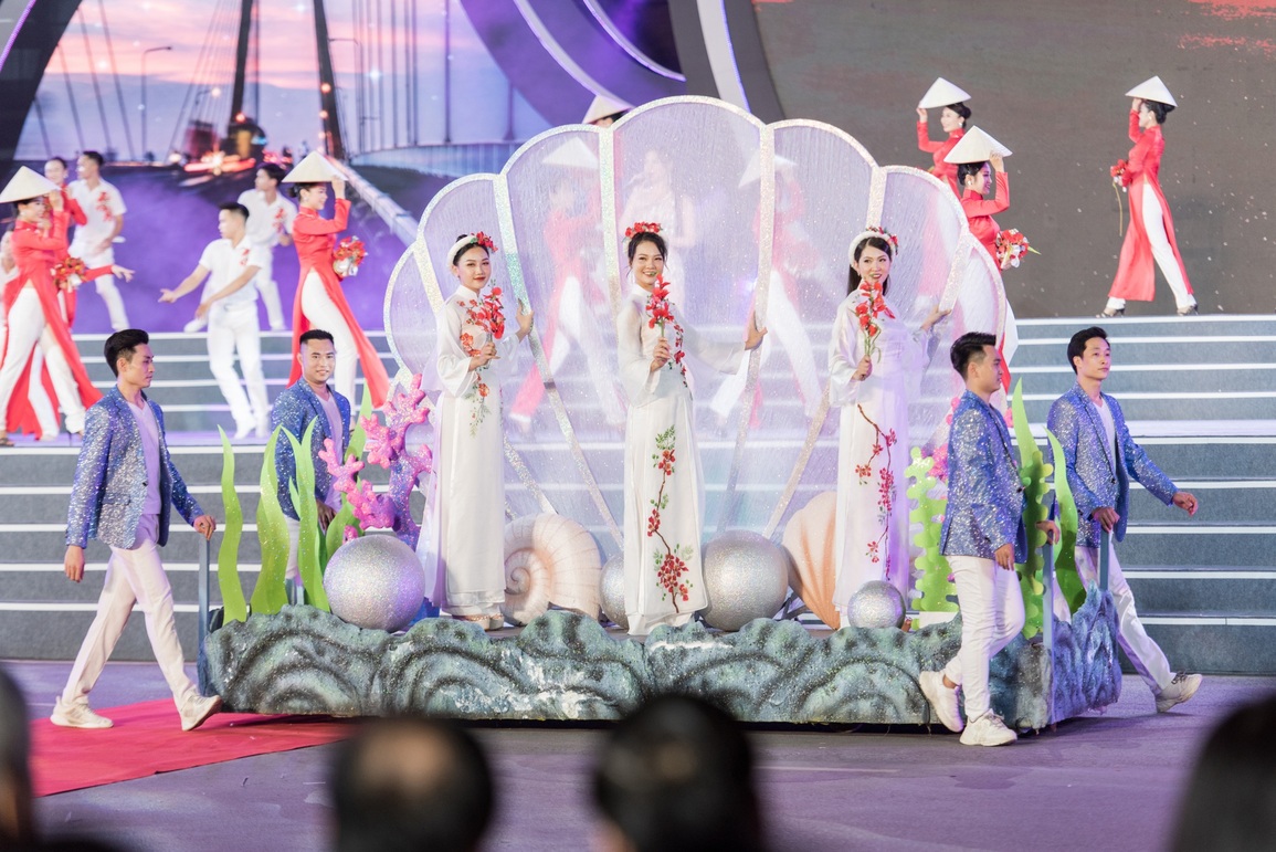 Hoa hậu Trần Thị Quỳnh tái xuất sau thời gian dài vắng bóng - 1 Hoa hậu Trần Thị Quỳnh tái xuất sau thời gian dài vắng bóng - 1