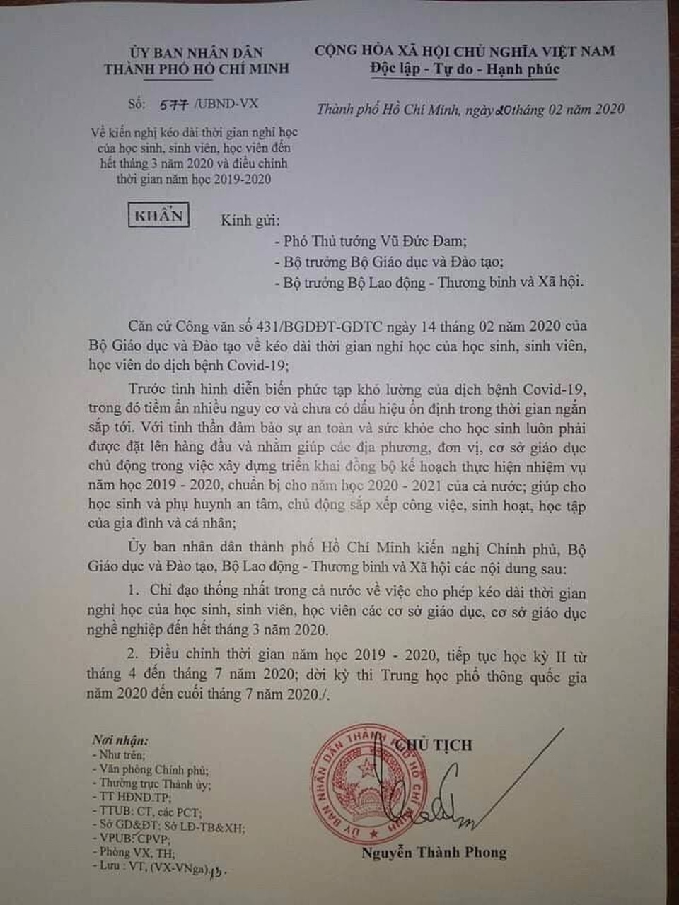 Nóng: TPHCM chính thức kiến nghị Chính phủ cho nghỉ học hết tháng 3 - 1 Nóng: TPHCM chính thức kiến nghị Chính phủ cho nghỉ học hết tháng 3 - 1