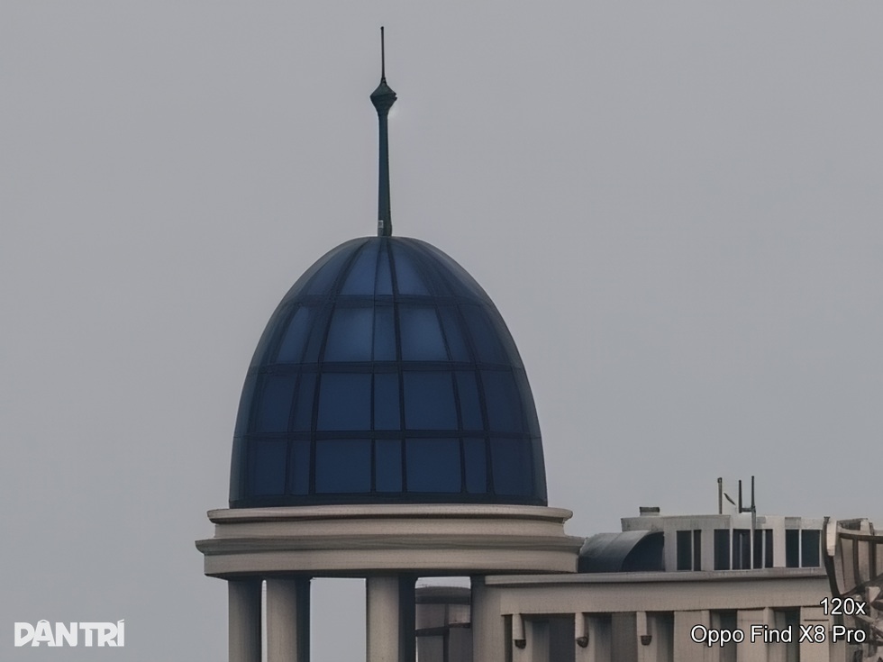 So sánh chi tiết Oppo Find X8 Pro và iPhone 16 Pro Max - 11 So sánh chi tiết Oppo Find X8 Pro và iPhone 16 Pro Max - 11