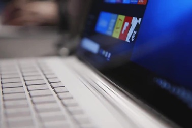 Video thực tế Surface Book
