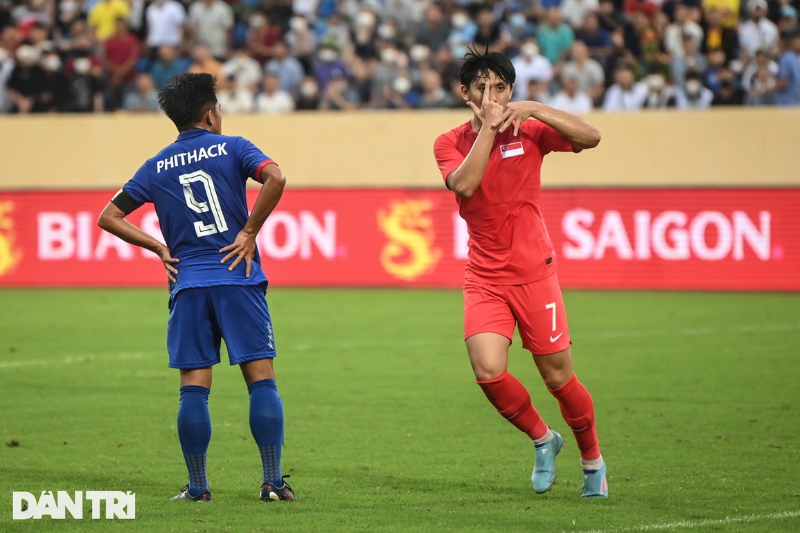 Dẫn trước hai bàn, U23 Lào vẫn đánh rơi chiến thắng trước Singapore - 8 Dẫn trước hai bàn, U23 Lào vẫn đánh rơi chiến thắng trước Singapore - 8