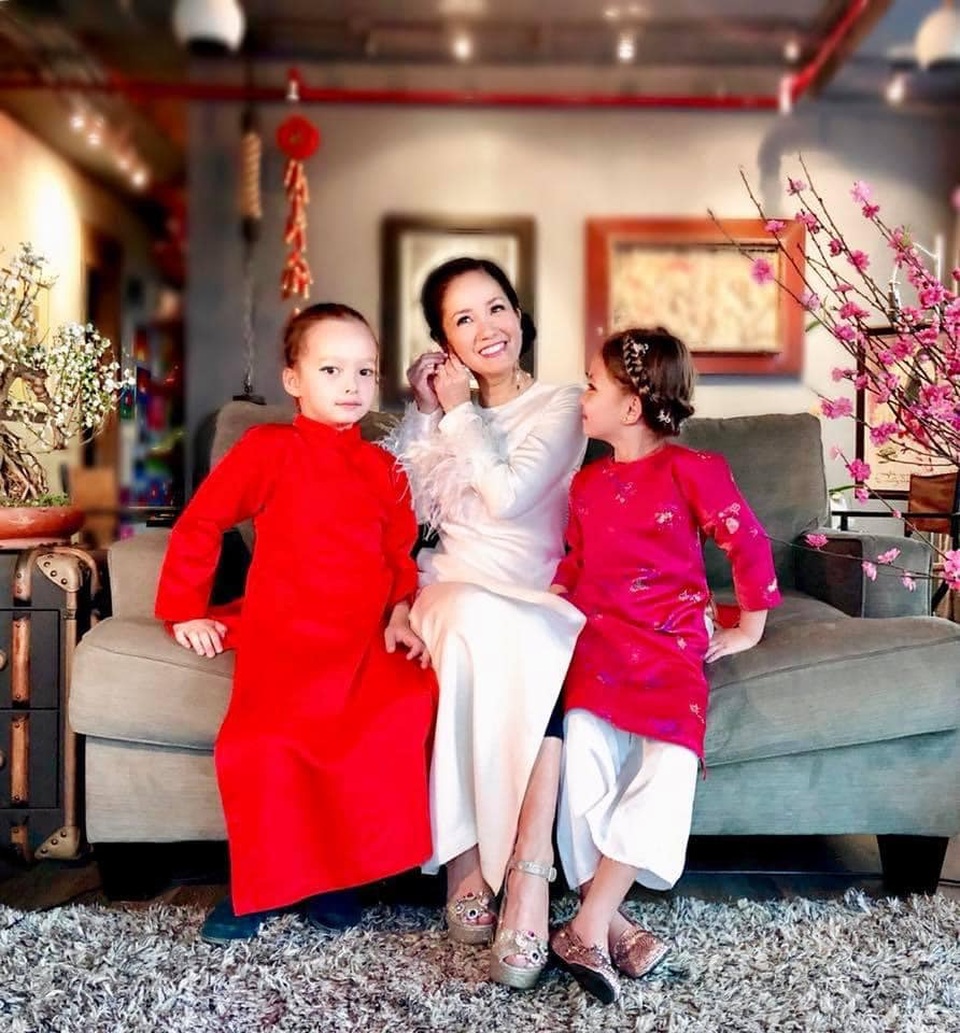 Nghệ sĩ Hoài Linh lập kỷ lục mới đầu năm - 3 Nghệ sĩ Hoài Linh lập kỷ lục mới đầu năm - 3