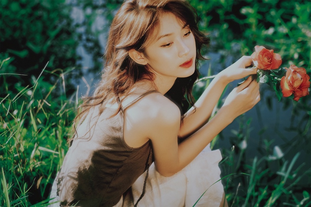 Hot girl 2K: Giữa thông minh và xinh đẹp sẽ chọn trở thành cô gái trí tuệ! - 4 Hot girl 2K: Giữa thông minh và xinh đẹp sẽ chọn trở thành cô gái trí tuệ! - 4