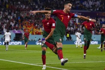 Cristiano Ronaldo ghi bàn, Bồ Đào Nha thắng vất vả Ghana