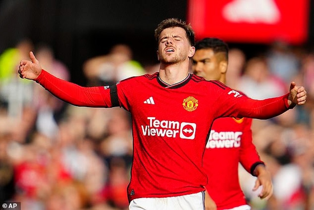 Thủ môn Andre Onana vào nhóm hợp đồng tệ nhất ở Premier League - 2 Thủ môn Andre Onana vào nhóm hợp đồng tệ nhất ở Premier League - 2