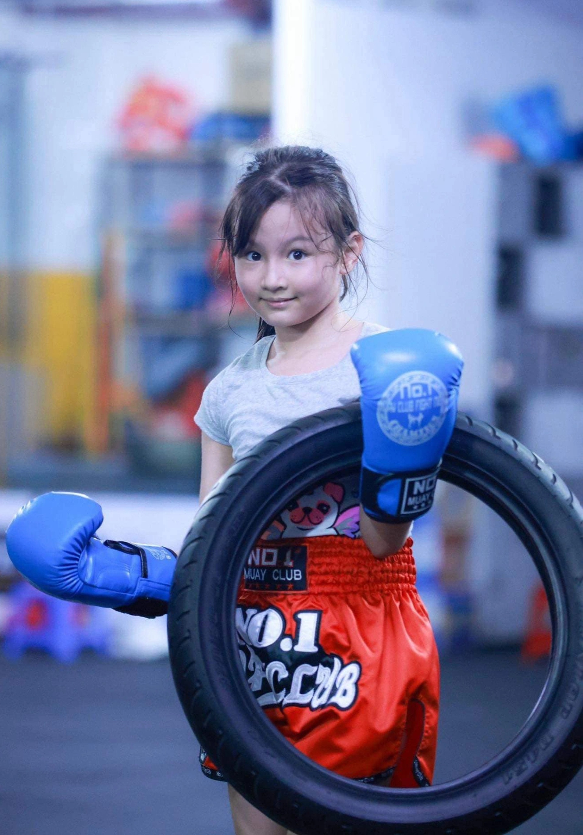 Con gái 9 tuổi của Phương Vy: Sở hữu vẻ đẹp lai được ví hoa hậu tương lai - 7 Con gái 9 tuổi của Phương Vy: Sở hữu vẻ đẹp lai được ví hoa hậu tương lai - 7