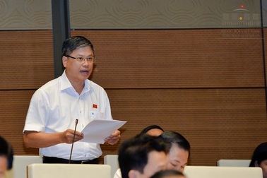 Bài ca “được mùa mất giá” hát đi hát lại dù không được cấp phép!