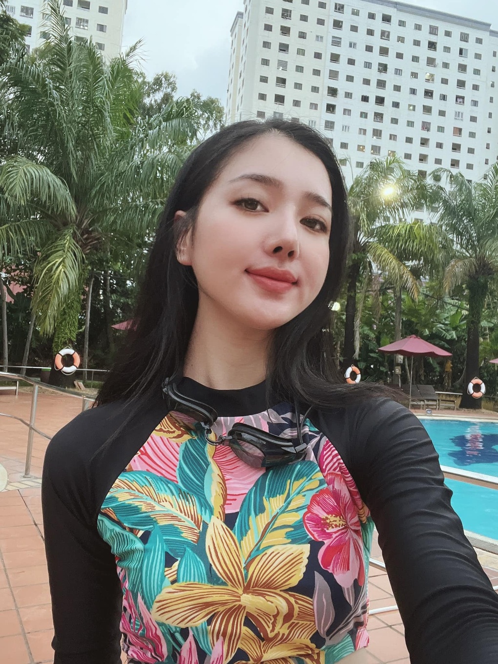 Bạn gái kém 17 tuổi của Hồ Quang Hiếu: Cao 1,8m, hình thể nóng bỏng - 6 Bạn gái kém 17 tuổi của Hồ Quang Hiếu: Cao 1,8m, hình thể nóng bỏng - 6