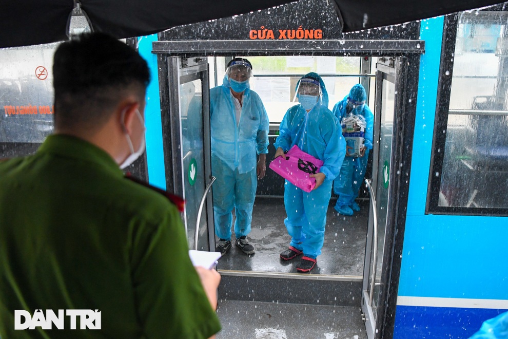 Bản tin Covid-19: Nhiều nơi dịch hạ nhiệt, vắc xin Việt nhận tin vui - 4 Bản tin Covid-19: Nhiều nơi dịch hạ nhiệt, vắc xin Việt nhận tin vui - 4