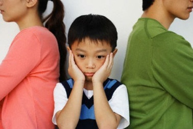 Chồng đột nhiên dẫn con đi mất tích