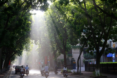 Thời tiết ngày 25/10: Miền Bắc tăng nhiệt, Trung Bộ giảm mưa