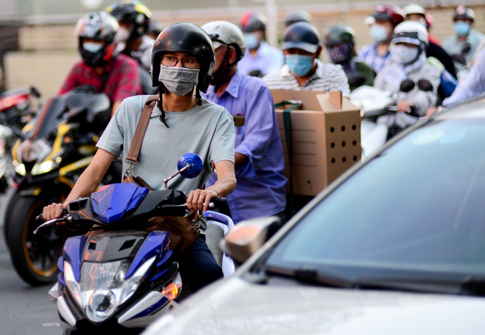 Kẹt xe ở Sài Gòn.jpg Kẹt xe ở Sài Gòn.jpg