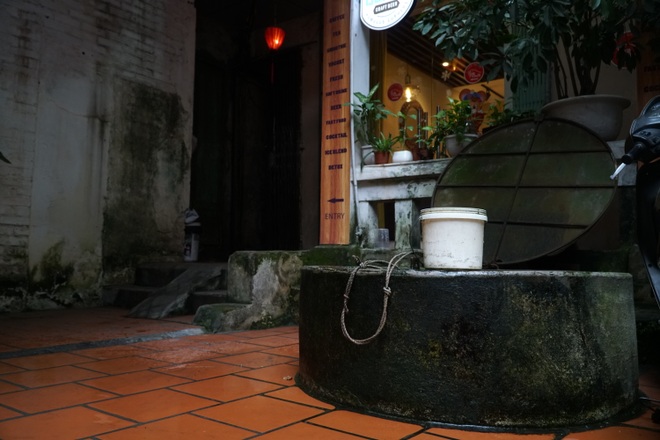Hà Nội: Hàng chục giếng cổ ẩn mình trong lòng phố cổ - 5 Hà Nội: Hàng chục giếng cổ ẩn mình trong lòng phố cổ - 5