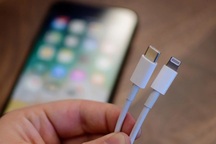 Apple sắp bị ép "khai tử" cổng sạc Lightning