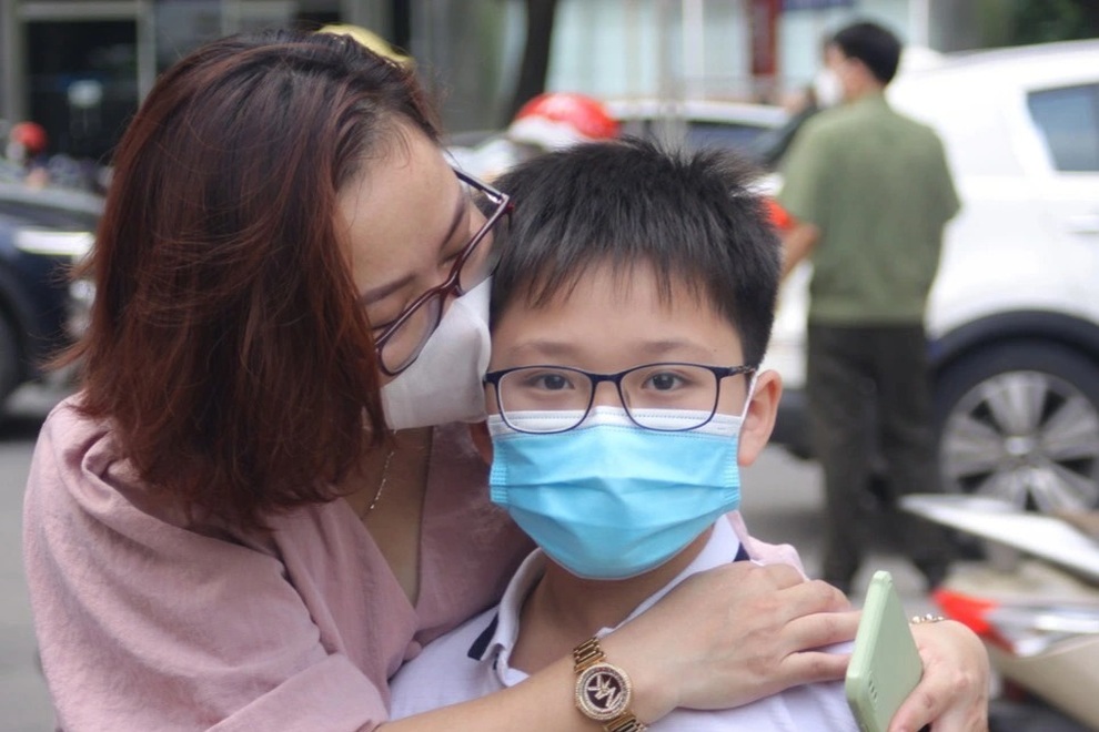 Tiêm vaccine cho trẻ: Không tiêm, con có được đến trường không? - 1 Tiêm vaccine cho trẻ: Không tiêm, con có được đến trường không? - 1