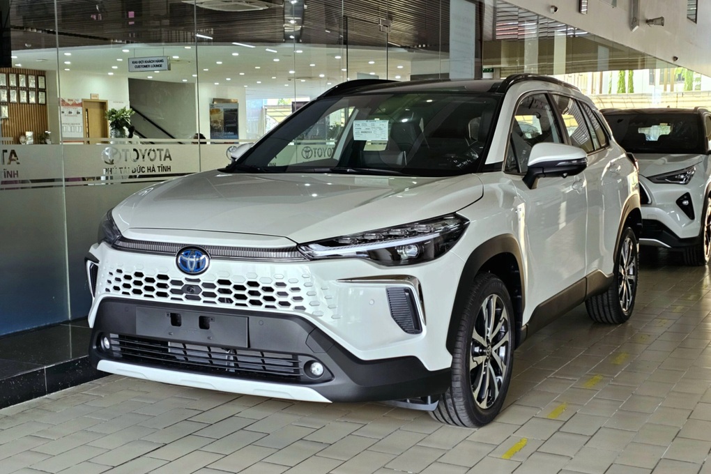 Sốc với số lượng xe Toyota vẫn đang lăn bánh khắp thế giới - 3 Sốc với số lượng xe Toyota vẫn đang lăn bánh khắp thế giới - 3