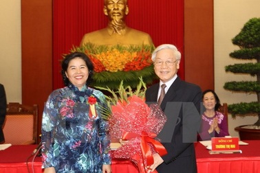 Tổng Bí thư gặp mặt đại biểu Chương trình Vinh quang Việt Nam