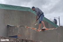 Lợi dụng ban đêm, ngày nghỉ để lấn chiếm đất xây dựng công trình trái phép