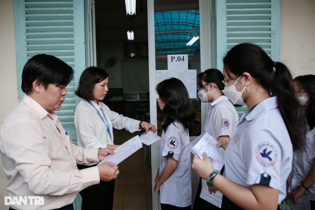 Tra cứu điểm thi lớp 10 tại TPHCM năm học 2023-2024 - 1 Tra cứu điểm thi lớp 10 tại TPHCM năm học 2023-2024 - 1