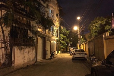 Công an khám nhà ông Phạm Đình Trọng